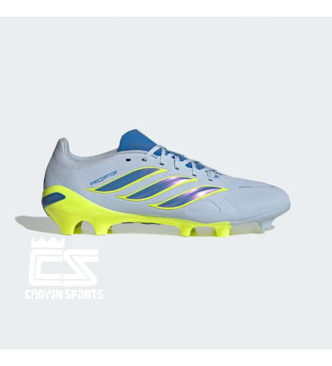 SOCCER BOOTS